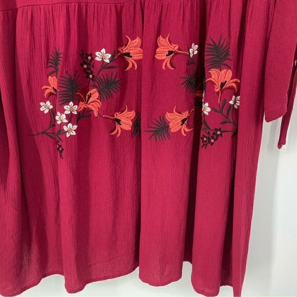 City Chic Embroidered Dress Size 18 Red Color 100% Viscose - Picture 5 of 10